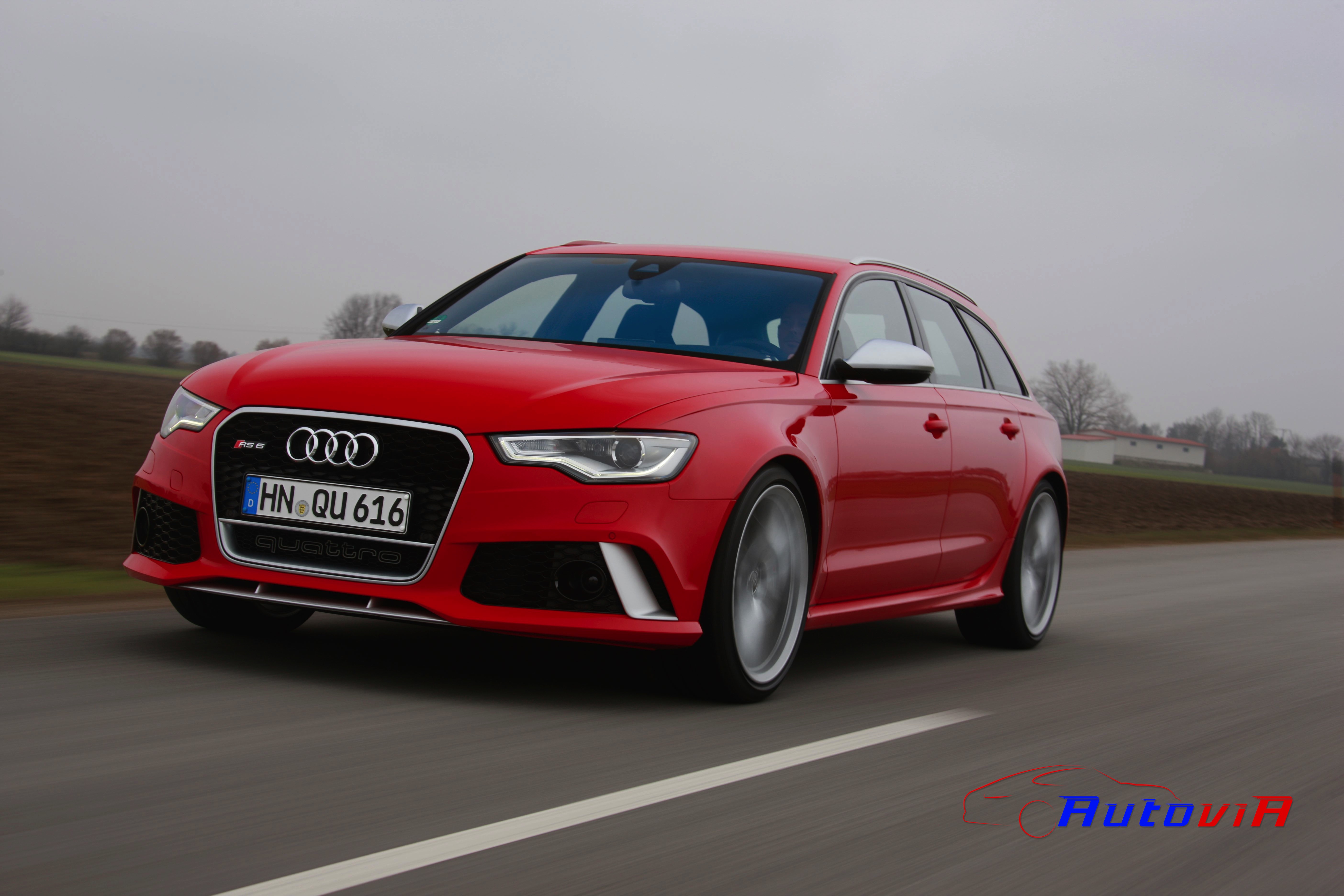 Audi RS6 Avant 2013 18