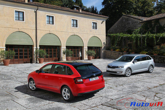 Skoda Spaceback 2013 17