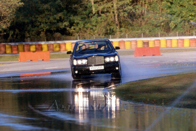 Bentley Arnage 13