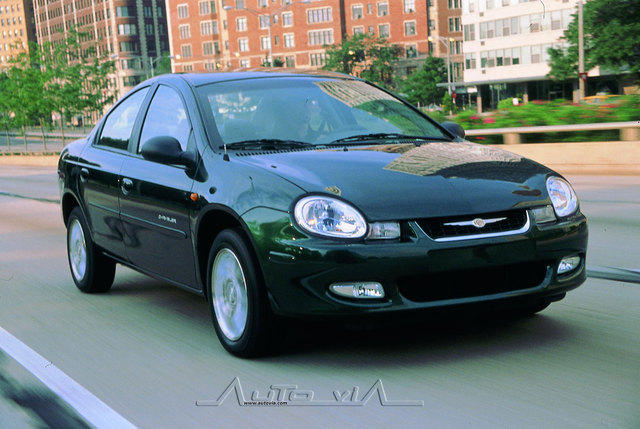 Chrysler Neon 7