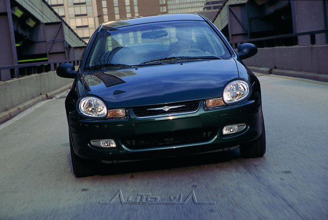 Chrysler Neon 8