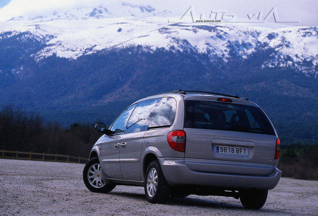 Chrysler Voyager 15