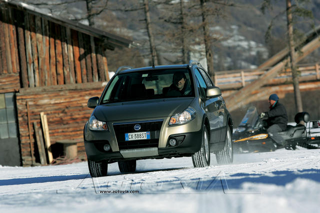 Fiat Sedici 5