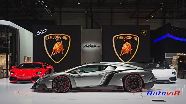 Lamborghini-Veneno-2013-14