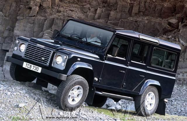 Land Rover Defender 2