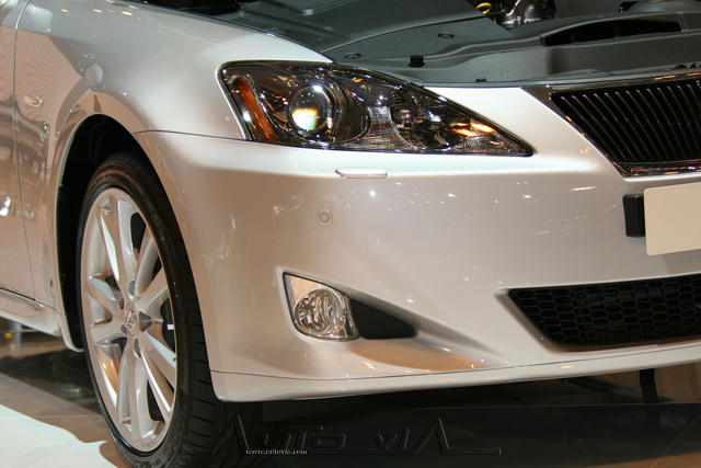 Lexus IS 3