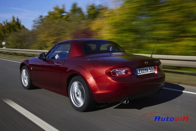 Mazda-MX5-2012-036