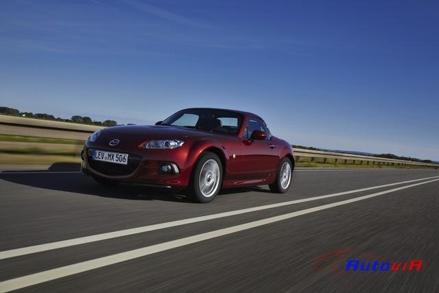 Mazda-MX5-2012-042