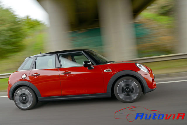 MINI Cooper S 5 Puertas - 052