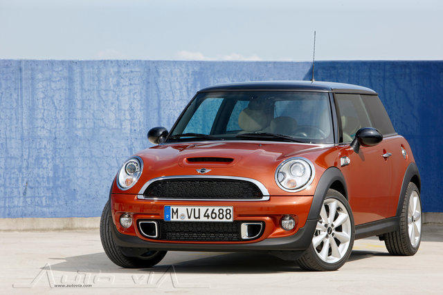 MINI Cooper S 2010 21