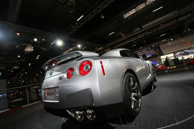 Nissan GTR 2008 7