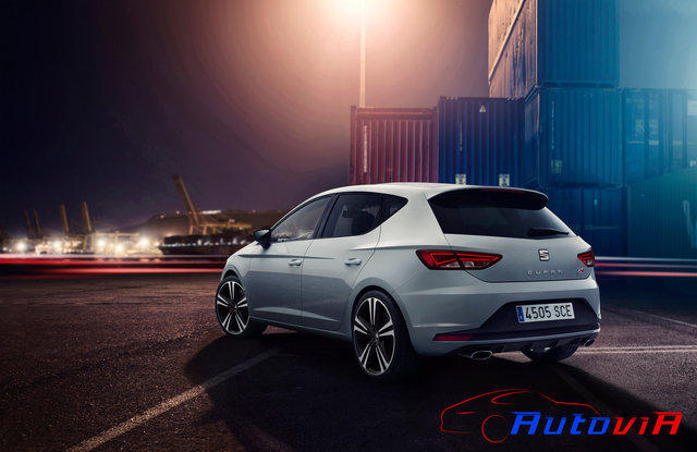 Seat Leon Cupra 2014 01