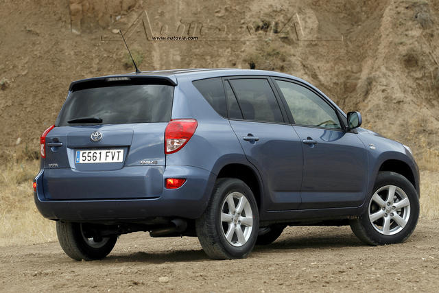 RAV4 2008 01