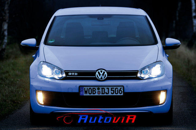 VolksWagen - Golf GTD - 00