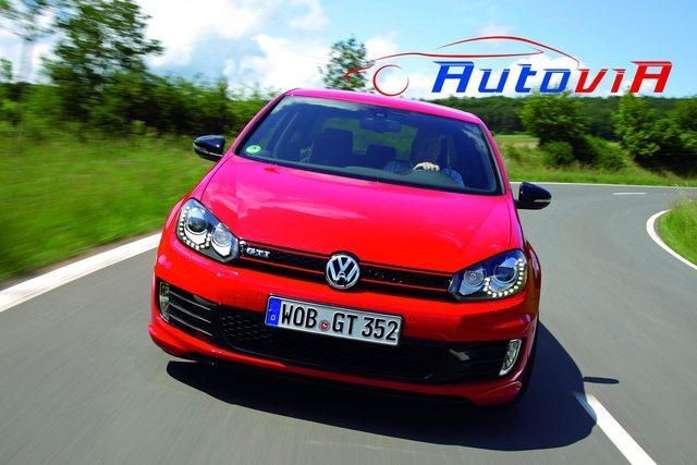 VolksWagen - Golf GTI 35 Aniversario - 15