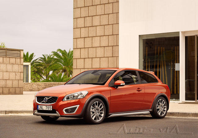 Volvo C30 03