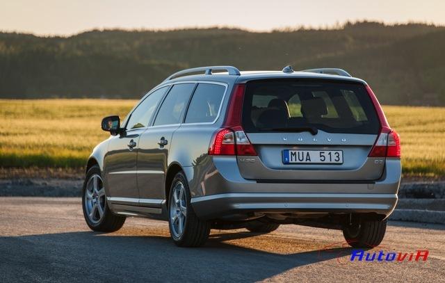 Volvo V70 2013 013