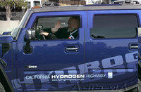 Hummer H2 Hydrogen 4